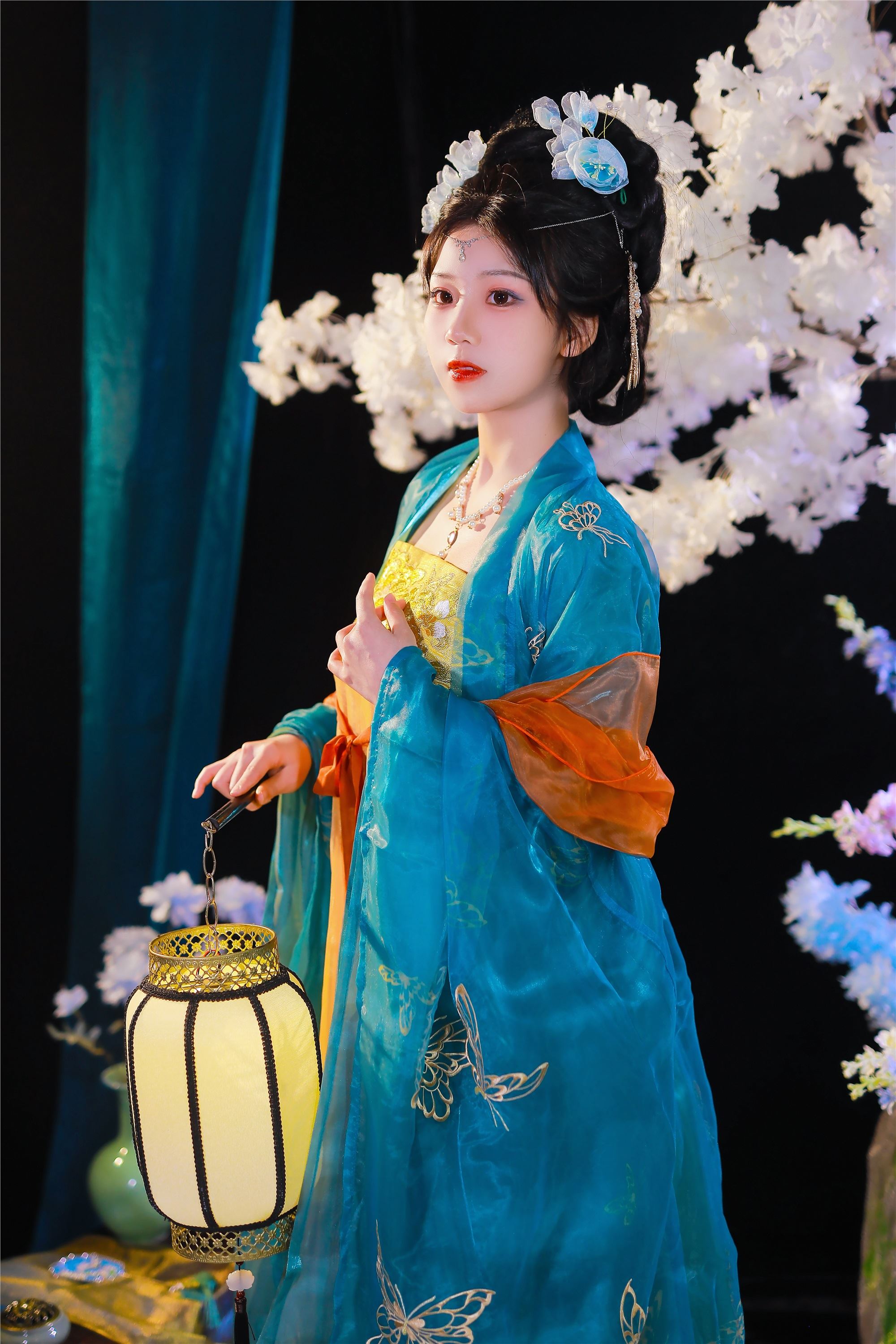 YITUYU艺图语 2025.01.28 虞美人 周周Ay